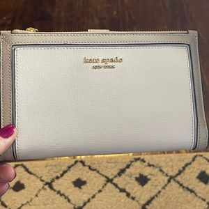 Kat Spade - Morgan Colorblocked phone wallet